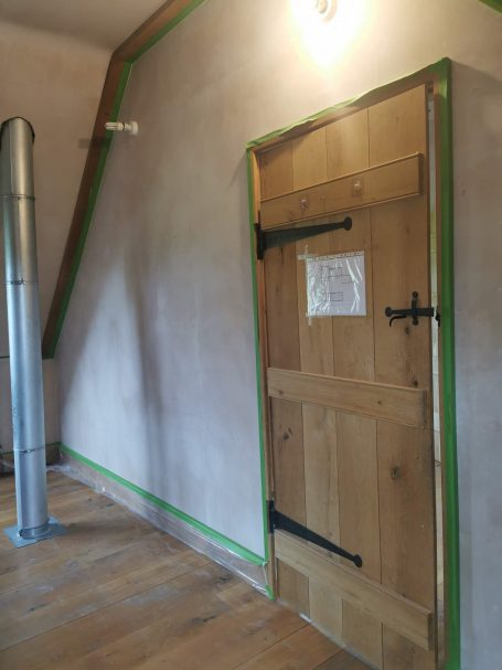 Painting preparation bare plaster